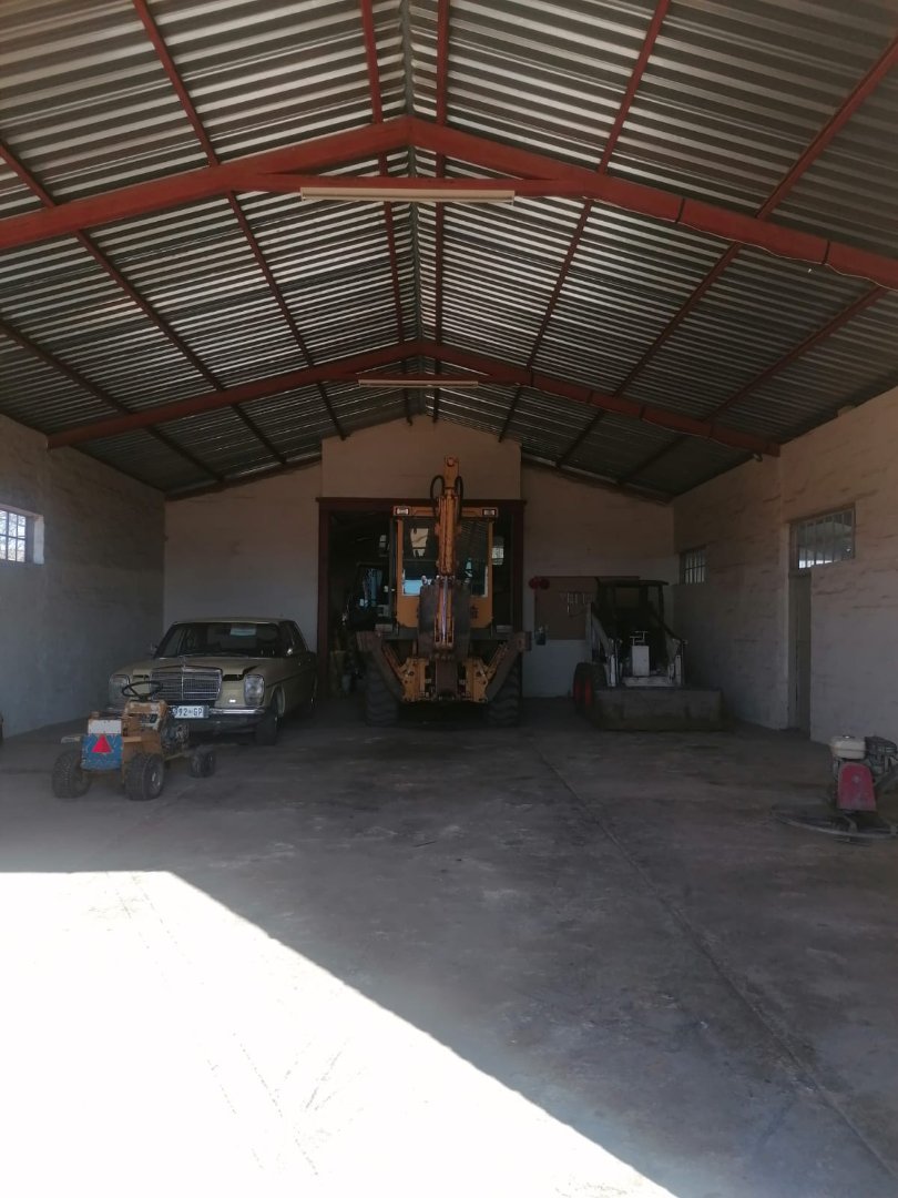 4 Bedroom Property for Sale in Ladybrand Free State